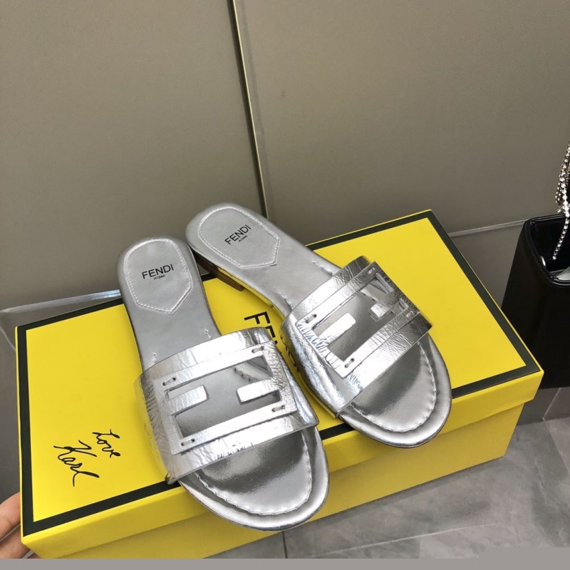 F**di slippers